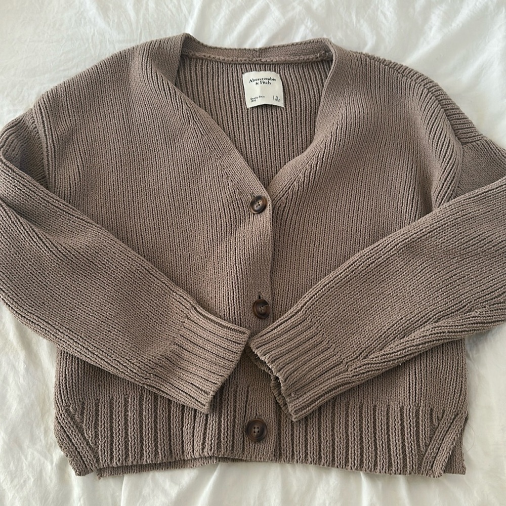 Abercrombie & Fitch Taupe Button-Up Knit Cardigan